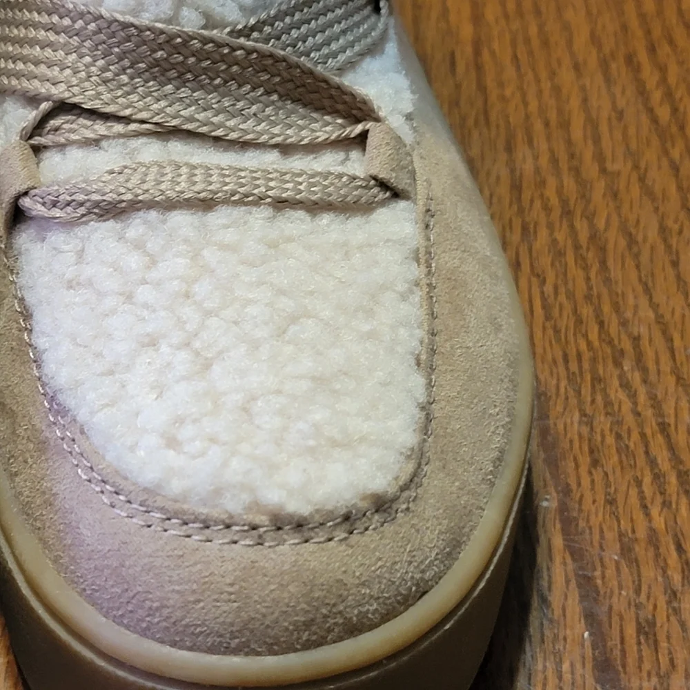 Universal Thread Birgette Winter Boots Taupe Size 6